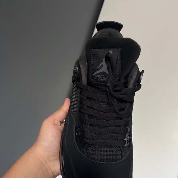 black cat 4s work a couple times - Picture 2 of 3